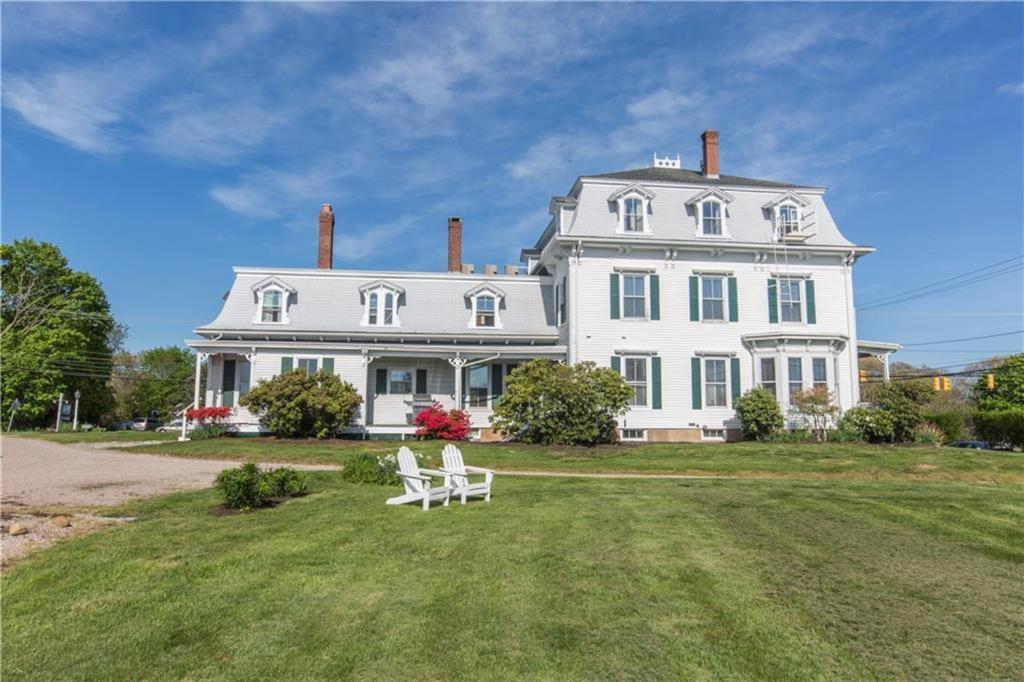The Langworthy Inn & Winery Westerly Exterior photo